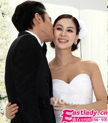 性愛絕招 讓他幸福到窒息