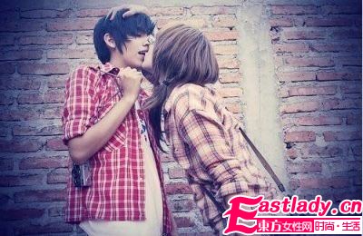 沉醉那段讓人迷失的姐弟戀