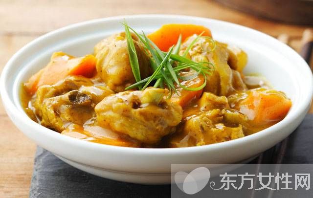 咖喱雞塊的四種做法 香濃細(xì)滑口味佳