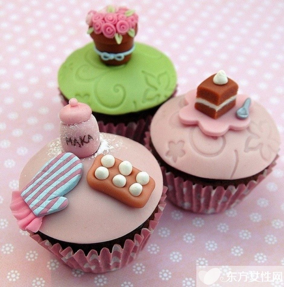 紙杯蛋糕的三大做法 簡單美味輕松學(xué)會