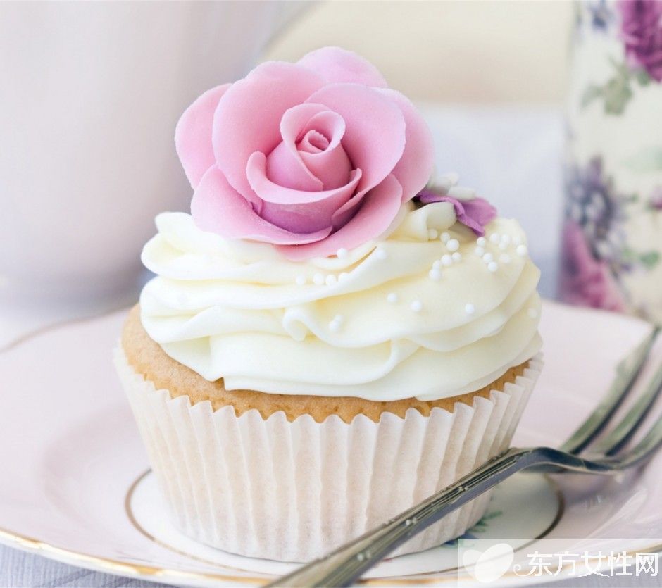 紙杯蛋糕的三大做法 簡單美味輕松學(xué)會