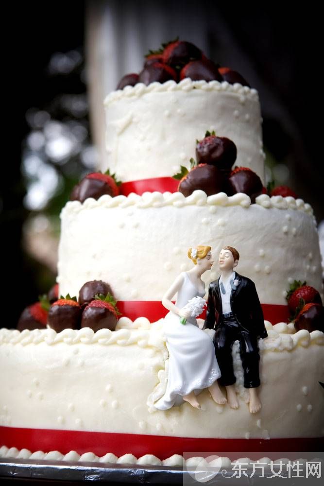 婚禮蛋糕的寓意 婚禮蛋糕三大切法