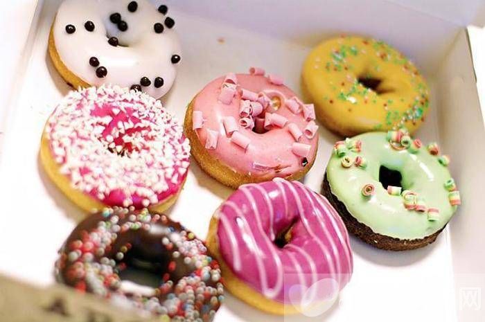 分享甜甜圈的做法步驟 甜甜圈的4小竅門(mén)你了解嗎