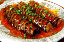 分享魚(yú)香茄子的家常做法 美味易學(xué)人人愛(ài)