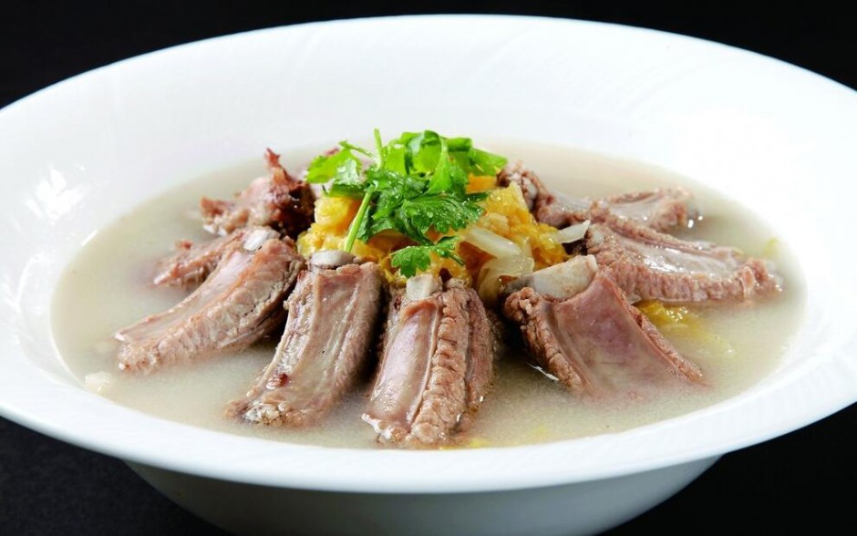 酸菜燉排骨是什么地方的菜 揭酸菜燉排骨做法