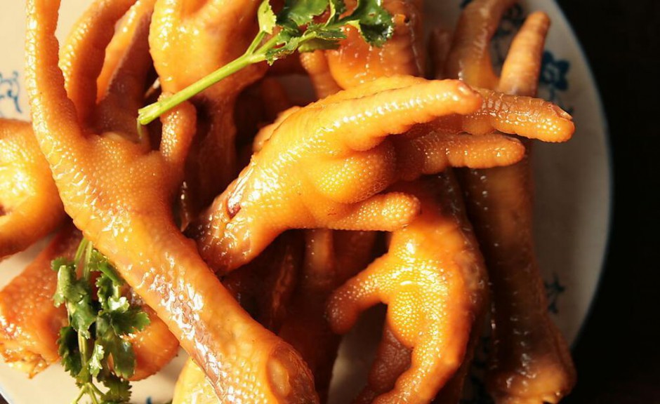 泡雞爪的美味做法 雞爪的營養(yǎng)禁忌有哪些