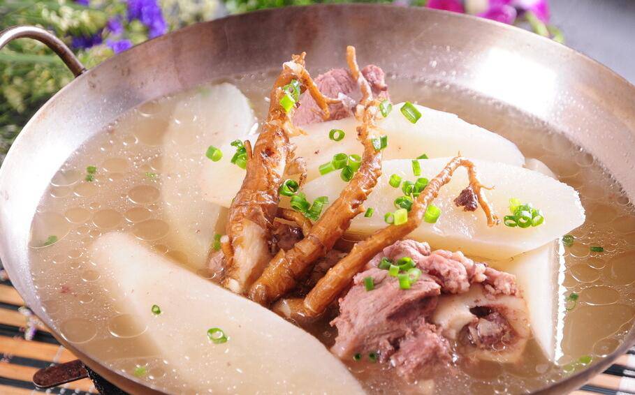 美味又滋補(bǔ)的蘿卜燉排骨做法大公開