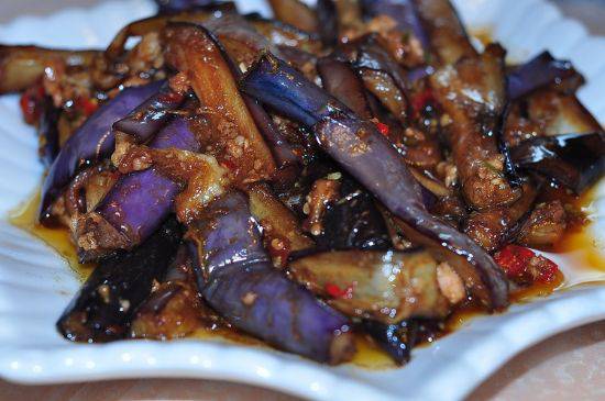 分享魚香茄子的家常做法 美味易學(xué)人人愛