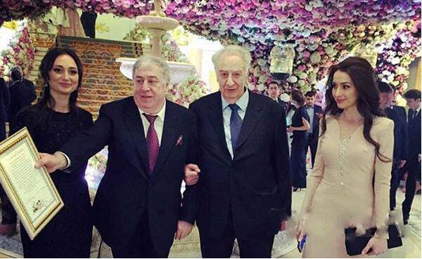 史上最 壕 婚禮現(xiàn)場(chǎng)曝光 新娘剛剛讀大一