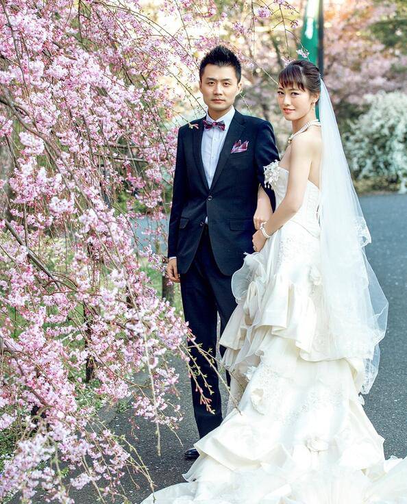 8款婚紗照創(chuàng)意造型 讓你的婚紗照個性十足