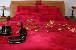 婚床布置習(xí)俗 驚人禁忌大揭秘