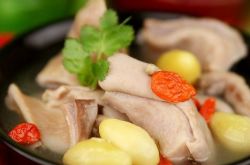 冷空氣駕到 趕緊來一碗冬季滋補湯暖暖身