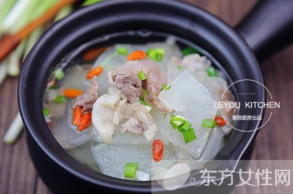 只需10分鐘就可以做出鮮美白蘿卜羊湯