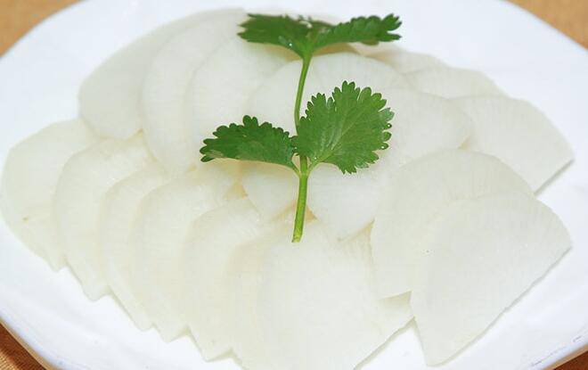 美味又滋補(bǔ)的蘿卜燉排骨做法大公開