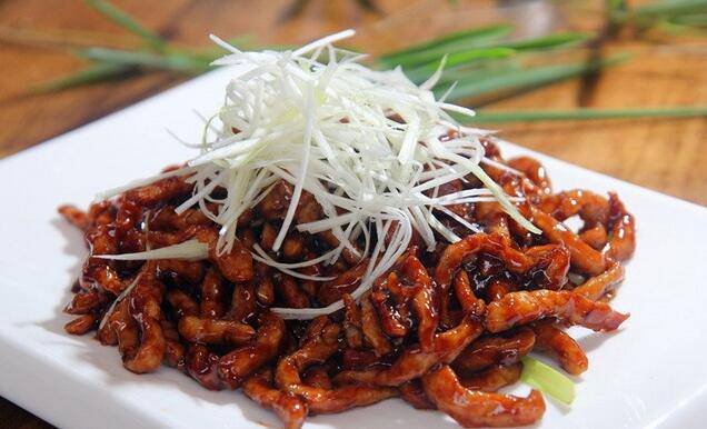 四川醬肉絲的地道做法 風(fēng)味獨(dú)特口感極佳