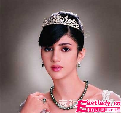 氣質(zhì)新娘迷人珠寶的流行風(fēng)尚法則