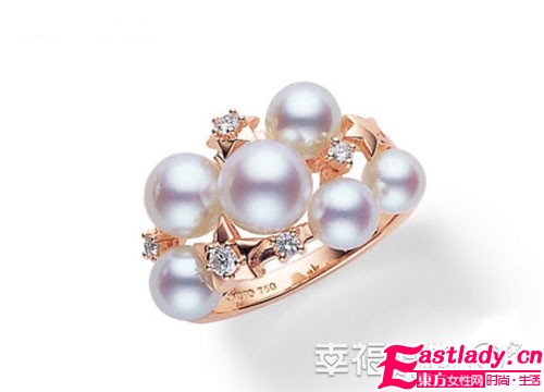 純潔優(yōu)雅 時尚珍珠扮靚冬日新娘