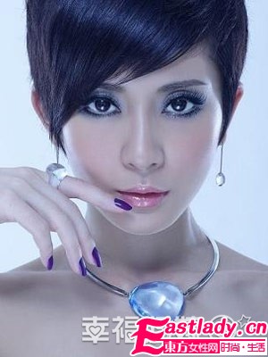 短發(fā)新娘的扮靚法則 水晶詮釋性感