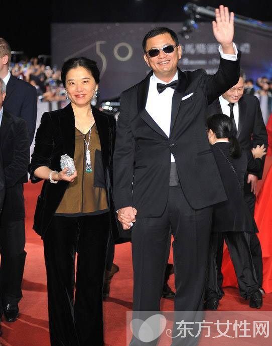 王家衛(wèi)為什么總戴墨鏡 說到底居然是因為一個女人