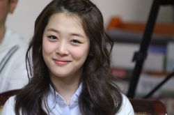 雪莉ktv照片事件真相曝光 凸點(diǎn)不雅照不堪入目