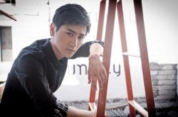 李彥希家庭背景個(gè)人資料 李彥希十年女友是誰