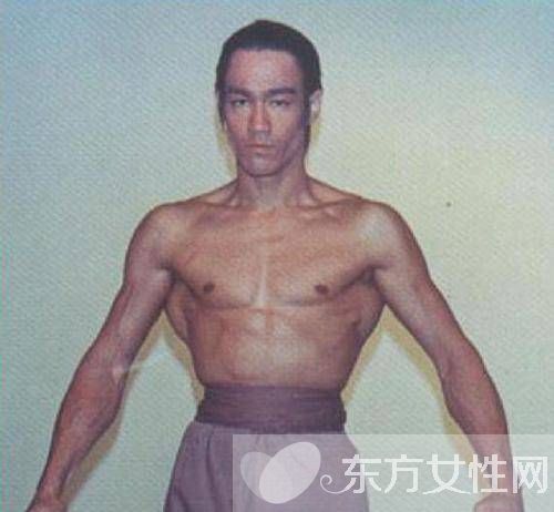 功夫明星李小龍是怎么死的 真相居然是這個樣子