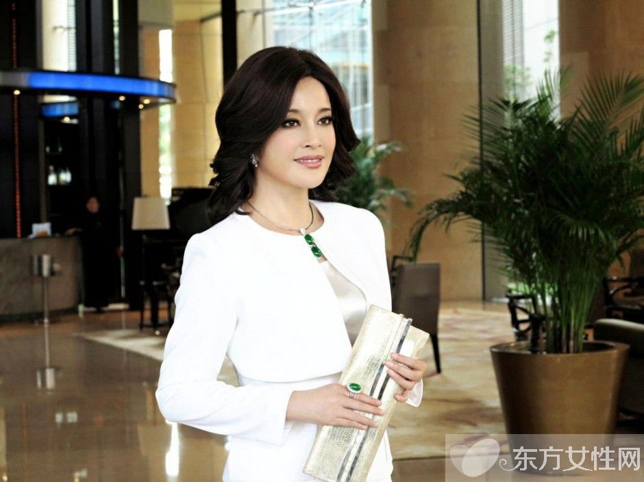 劉曉慶的卵巢保養(yǎng)靠什么 為何說她是 蠻橫 的女人