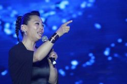 黃綺珊老公起訴離婚 黃綺珊方否認(rèn)出軌遭打臉