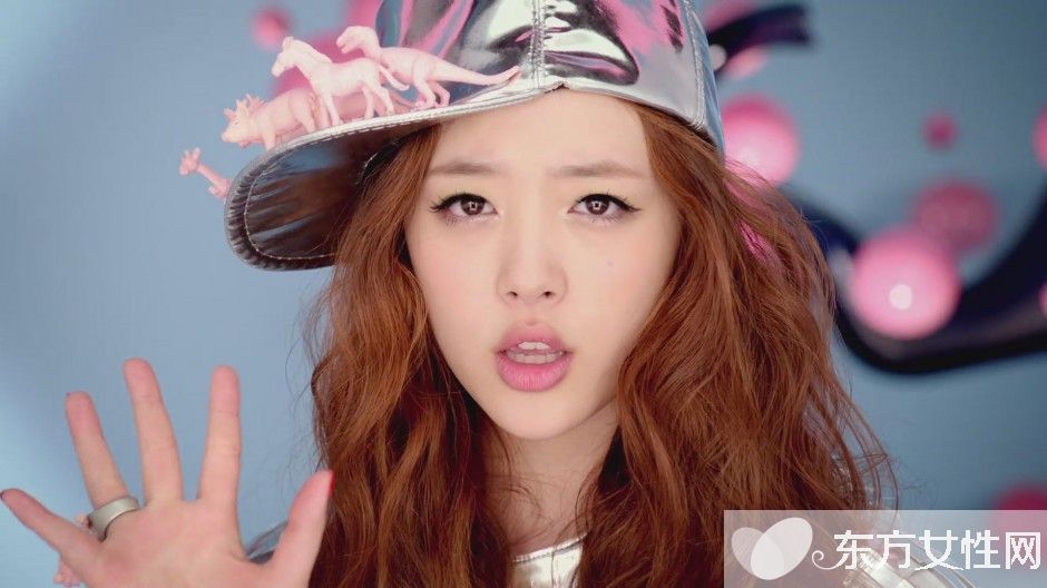 雪莉ktv照片事件真相曝光 凸點不雅照不堪入目