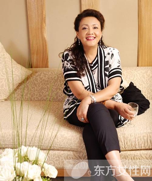 大S比汪小菲大幾歲 汪小菲母親張?zhí)m16億身家個(gè)人資料