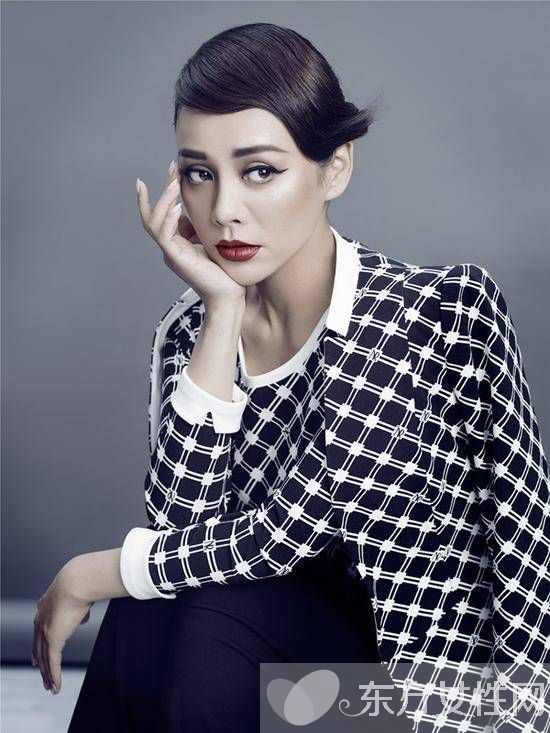 揭寧?kù)o為何遭美國(guó)老公拋棄 兒子陽(yáng)光帥照曝光