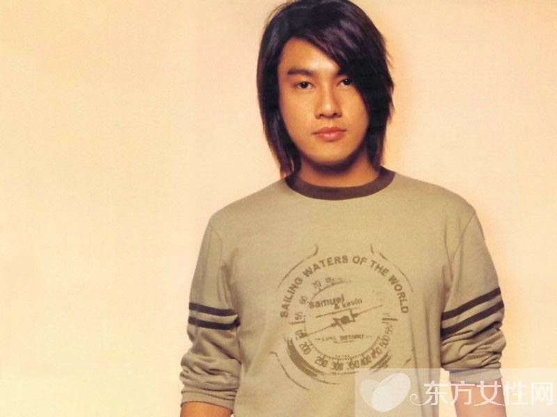 朱孝天落淚自稱患罕見病 即將大婚老婆韓雯雯資料