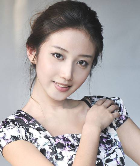 袁佳怡獻b門是什么 北大?；ㄔ砚Ib門全套照