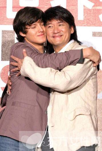 周華健老婆康粹蘭個人資料 揭秘兩人相戀過程