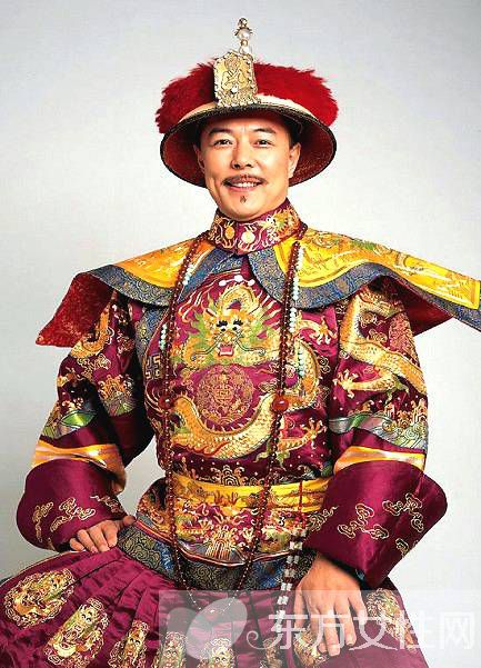 張鐵林老婆雅琦簡介 細(xì)數(shù) 皇阿瑪 張鐵林的風(fēng)流債