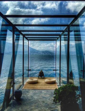 58歲楊麗萍近照如少女 豪宅 月亮宮 美如仙境