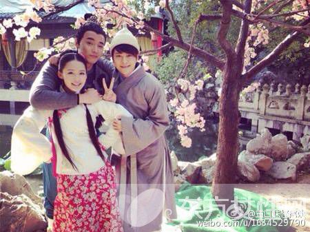 呆萌天才 金世佳個(gè)人資料 金世佳李沁戀情曝光網(wǎng)友祝福