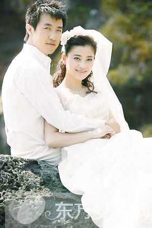 鄢頗個(gè)人資料曝光 揭秘李小冉鄢頗分手真相內(nèi)幕