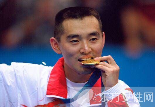 孔令輝個(gè)人資料 孔令輝新女友曝光仍是娛樂(lè)圈中人