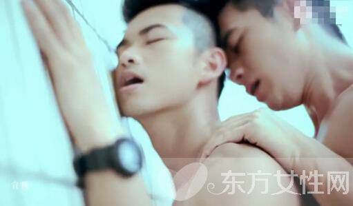 黃宥杰為出名全裸出境 傷愛(ài)罪男男野戰(zhàn)遭男同抵觸