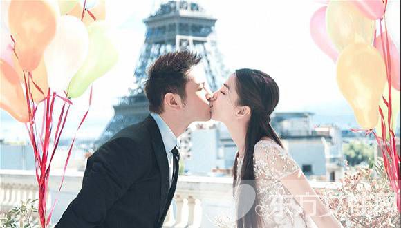 曝黃曉明前女友主動(dòng)退出 小三AB成功上位成正牌女友