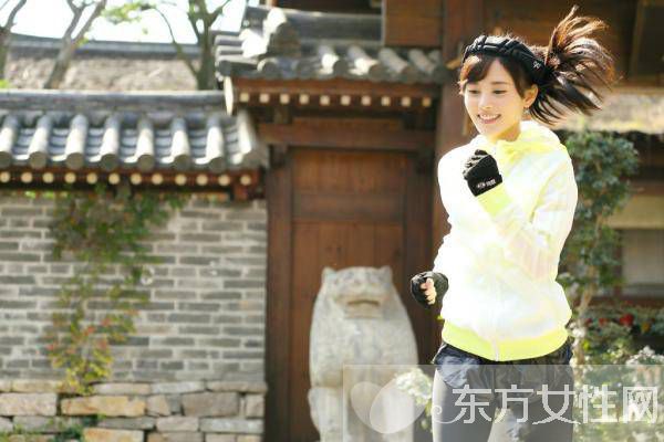 4000年第一美女鞠婧祎 整容前后照對比嚇哭你