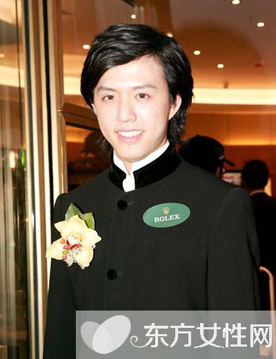 鋼琴家李云迪簡介 李云迪女友田霏遭調(diào)侃和前任相似
