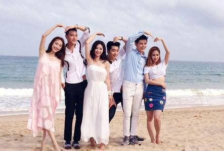 黃燦盛現(xiàn)任女友曝光 黃燦盛給2pm談柳巖