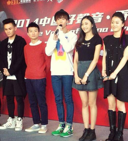 周深女生版卷珠簾超好聽 周深家庭背景資料曝光