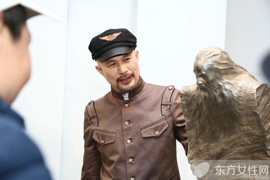 徐錦江對老婆一見鐘情 見面三次就閃婚真奇葩