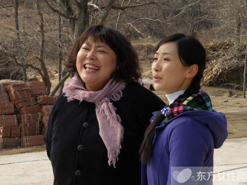 李菁菁為什么離婚 一見鐘情卻遭出軌婚變險自殺