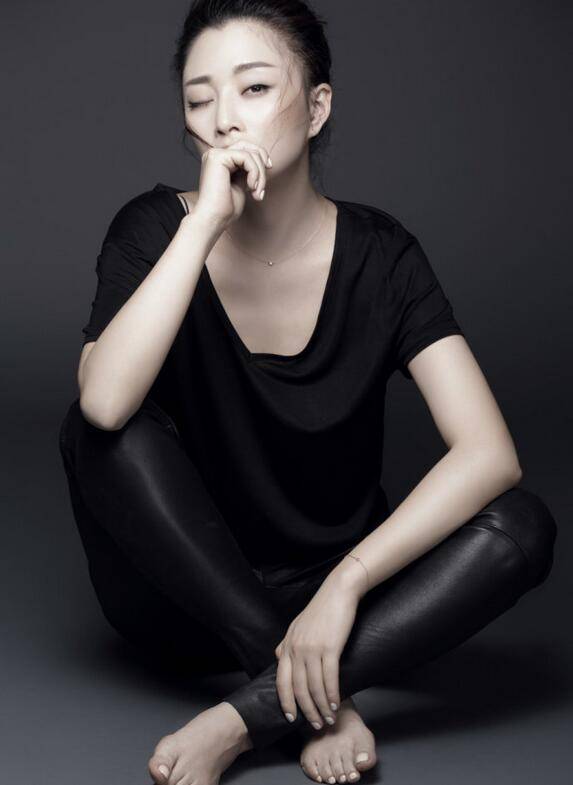 殷桃的現(xiàn)任丈夫背景資料 替父還債陷 包養(yǎng)門 真相