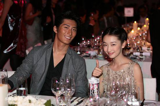 竇驍胸毛尷尬全露 揭竇驍周冬雨之間的曖昧故事