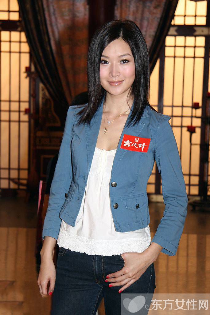 趙薇老公前女友葉翠翠圖片 整容前后照遭吐槽變化驚人